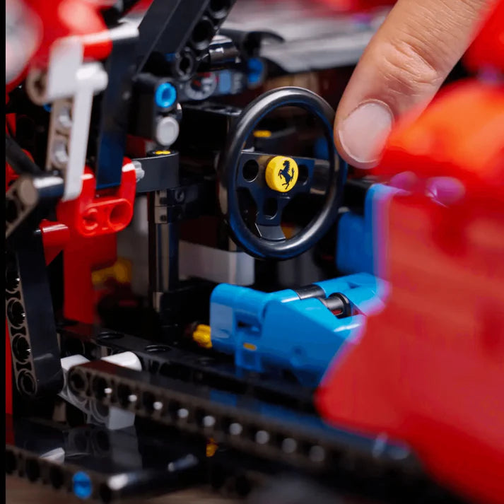 Ferrari Daytona SP3 (3778 pieces)